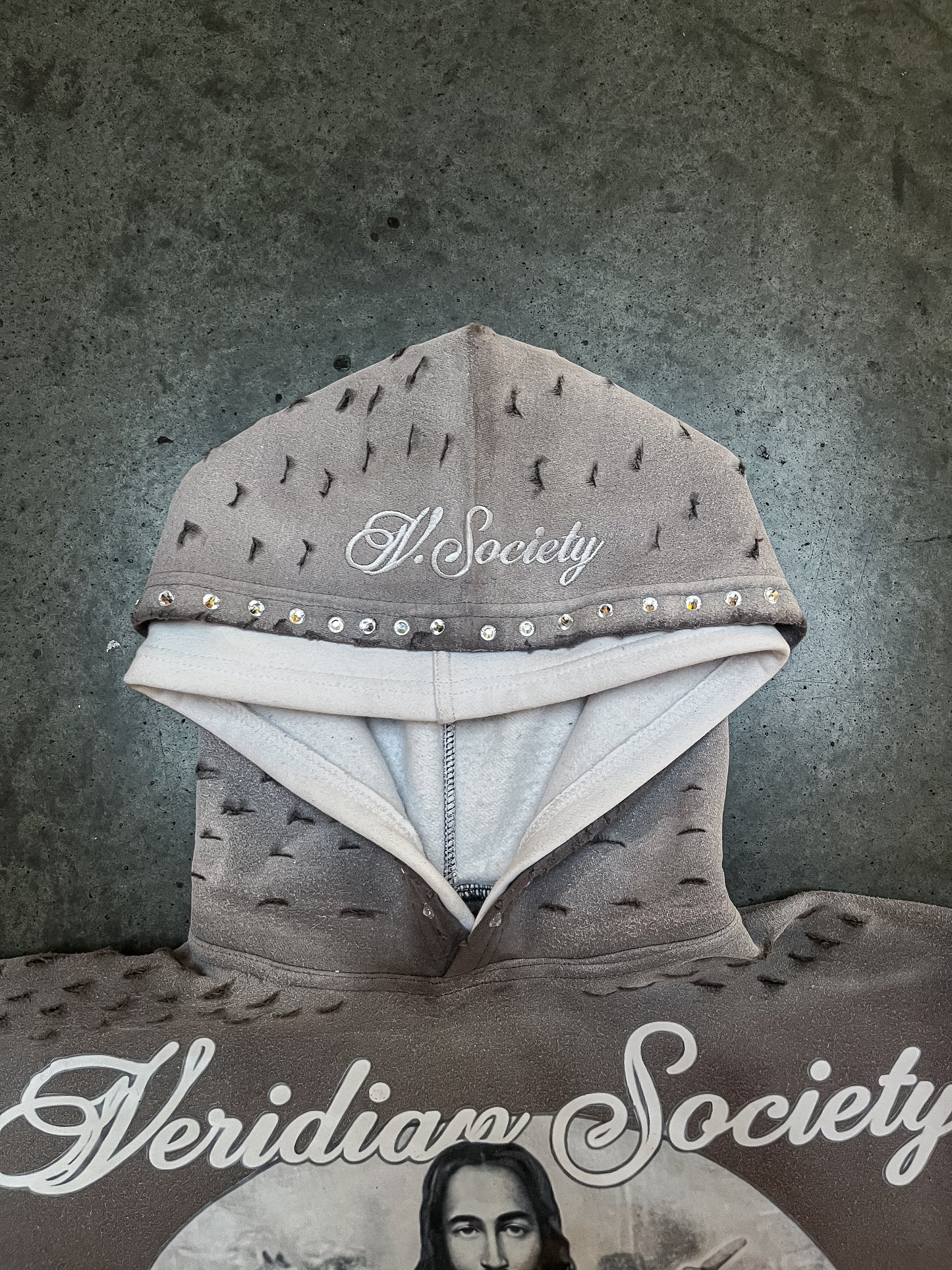 Veridian Society- Ash wash